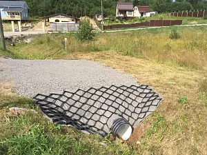 Георешетка объемная 210/050 с перфорацией (6м х 3,1м), 18,6 м2 17